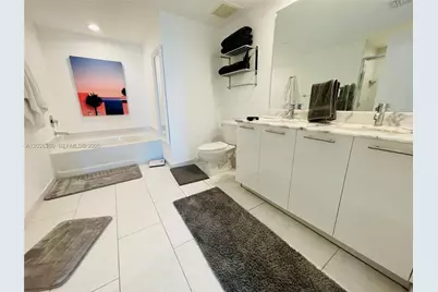 950 Brickell Bay Dr #3207, Miami, FL 33131 - Photo 17