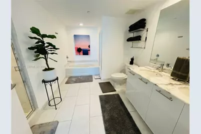 950 Brickell Bay Dr #3207, Miami, FL 33131 - Photo 29