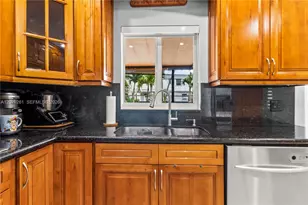 6250 SW 20th Terrace, Miami, FL 33155 - Photo 9