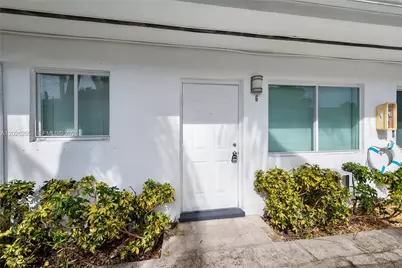 932 Moffett St #6, Hallandale Beach, FL 33009 - Photo 13