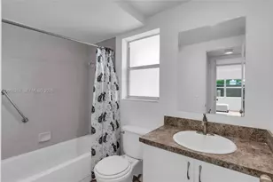 9601 Sunrise Lakes Blvd, Sunrise, FL 33322 - Photo 11