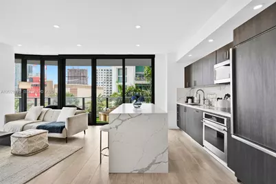121 NE 34th St #L304, Miami, FL 33137 - Photo 9