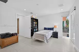 560 SW 6th Ave, Fort Lauderdale, FL 33315 - Photo 27
