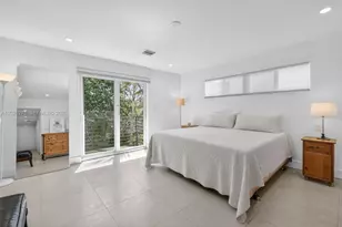 560 SW 6th Ave, Fort Lauderdale, FL 33315 - Photo 17