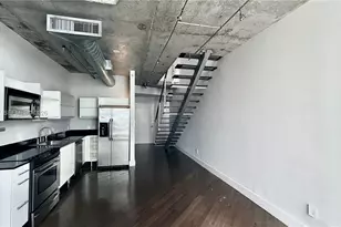 690 SW 1st Ct, Miami, FL 33130 - Photo 15