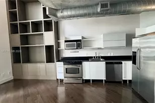690 SW 1st Ct, Miami, FL 33130 - Photo 17
