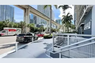 690 SW 1st Ct #1908, Miami, FL 33130 - Photo 11