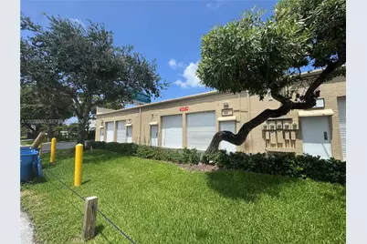 590 SW 9th Ter #9-11, Pompano Beach, FL 33069 - Photo 7