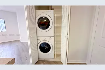 2445 SW 18th Ter #107, Fort Lauderdale, FL 33315 - Photo 19