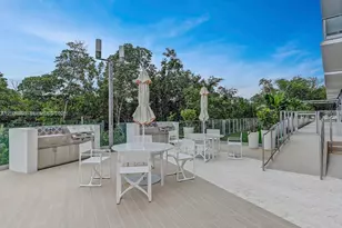 16385 Biscayne Blvd, North Miami Beach, FL 33160 - Photo 27