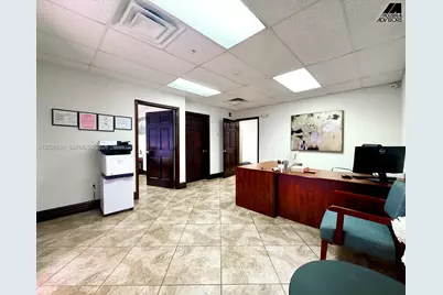 11381 NW 122nd St #10, Medley, FL 33178 - Photo 9