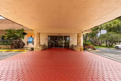 4950 E Sabal Palm Blvd #106, Tamarac, FL 33319 - Photo 35
