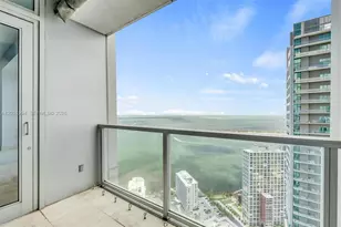 1425 Brickell Ave, Miami, FL 33131 - Photo 17