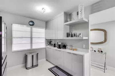900 SW 128th Ave #105D, Pembroke Pines, FL 33027 - Photo 11