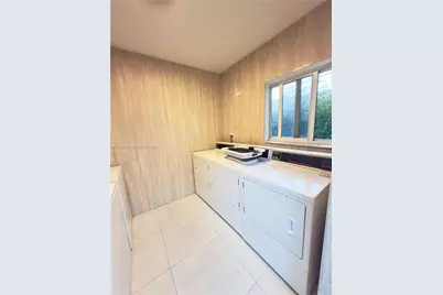1043 94th St #2, Bay Harbor Islands, FL 33154 - Photo 17