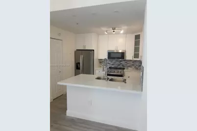 4400 NW 107th Ave #301, Doral, FL 33178 - Photo 11