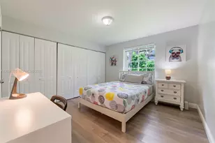 6198 SW 63rd St, South Miami, FL 33143 - Photo 11