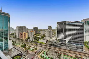 88 SW 7th St, Miami, FL 33130 - Photo 27