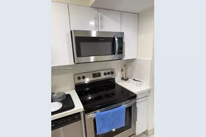 3701 N Country Club Dr #706, Aventura, FL 33180 - Photo 9
