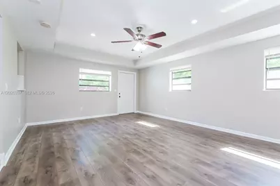 1389 Meadowbrook Dr, West Palm Beach, FL 33417 - Photo 7