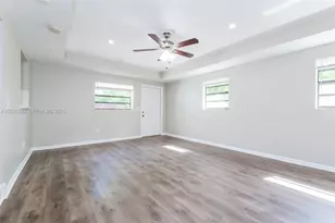 1389 Meadowbrook Dr, West Palm Beach, FL 33417 - Photo 7