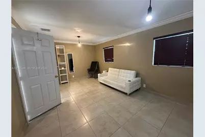 414 SW 2nd Ter #0, Dania Beach, FL 33004 - Photo 5