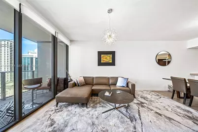1000 Brickell Plz #2111, Miami, FL 33131 - Photo 47