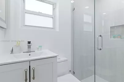 1510 S Treasure Dr #SINGLE, North Bay Village, FL 33141 - Photo 13