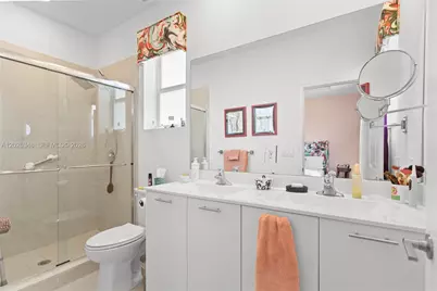 12317 NW 23rd Ct, Miami, FL 33167 - Photo 35