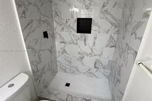 15221 NE 6th Ave, Miami, FL 33162 - Photo 3