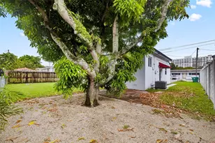 2355 SW 36th Ave, Miami, FL 33145 - Photo 25