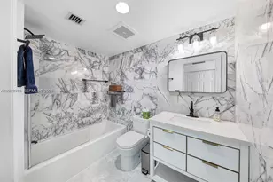 665 NE 25th St, Miami, FL 33137 - Photo 37
