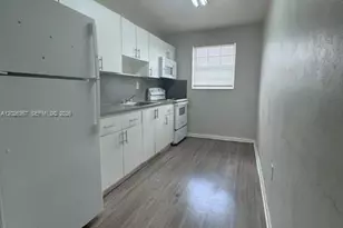 199 W 29th St, Hialeah, FL 33012 - Photo 5