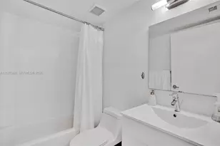 6767 Collins Ave, Miami Beach, FL 33141 - Photo 9