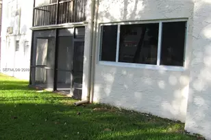 8911 S Hollybrook Blvd, Pembroke Pines, FL 33025 - Photo 21