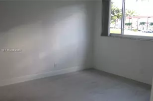 8911 S Hollybrook Blvd, Pembroke Pines, FL 33025 - Photo 13