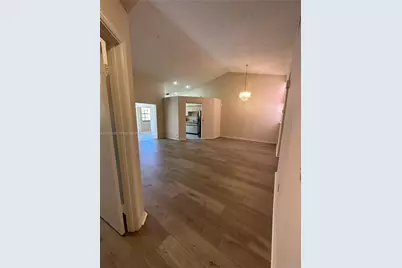 3176 Arbor Ln #2506, Hollywood, FL 33021 - Photo 37