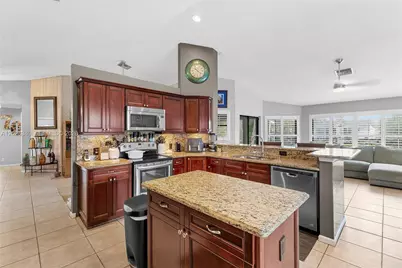 150 SW 127th Ave, Plantation, FL 33325 - Photo 15