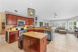 150 SW 127th Ave, Plantation, FL 33325 - Photo 17