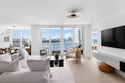 1800 Sunset Harbour #1612, Miami Beach, FL 33139 - Photo 5