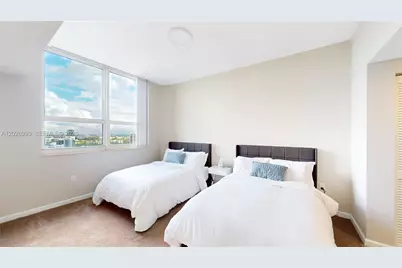 19501 W Country Club Dr #PH-10, Aventura, FL 33180 - Photo 9