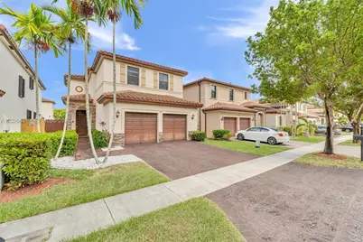 581 SE 34th Ter #0, Homestead, FL 33033 - Photo 1