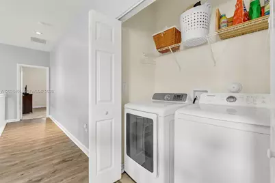 581 SE 34th Ter #0, Homestead, FL 33033 - Photo 25