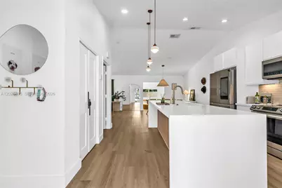 3260 SW 2nd Ct, Deerfield Beach, FL 33442 - Photo 15