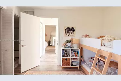 [Address not provided], Miami, FL 33129 - Photo 17