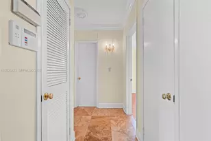 730 NE 116th St, Biscayne Park, FL 33161 - Photo 41