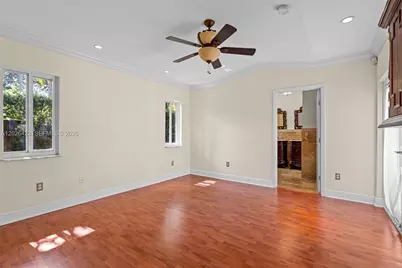 730 NE 116th St, Biscayne Park, FL 33161 - Photo 33