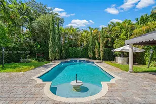 730 NE 116th St, Biscayne Park, FL 33161 - Photo 15