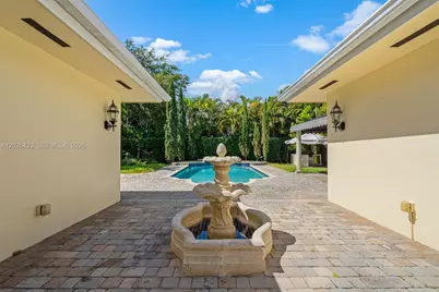 730 NE 116th St, Biscayne Park, FL 33161 - Photo 53