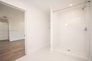 20720 NW 34th Ave, Miami Gardens, FL 33056 - Photo 21
